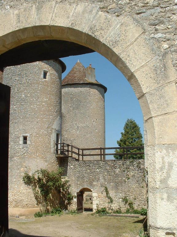 Chateau De Forges Hotel Concremiers Luaran gambar